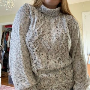 High rolled turtleneck